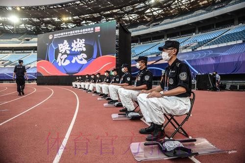 大连赛区加大防控保障力度 严格确保人员健康安全 大连赛区加大防控保障力度 严格确保人员健康安全