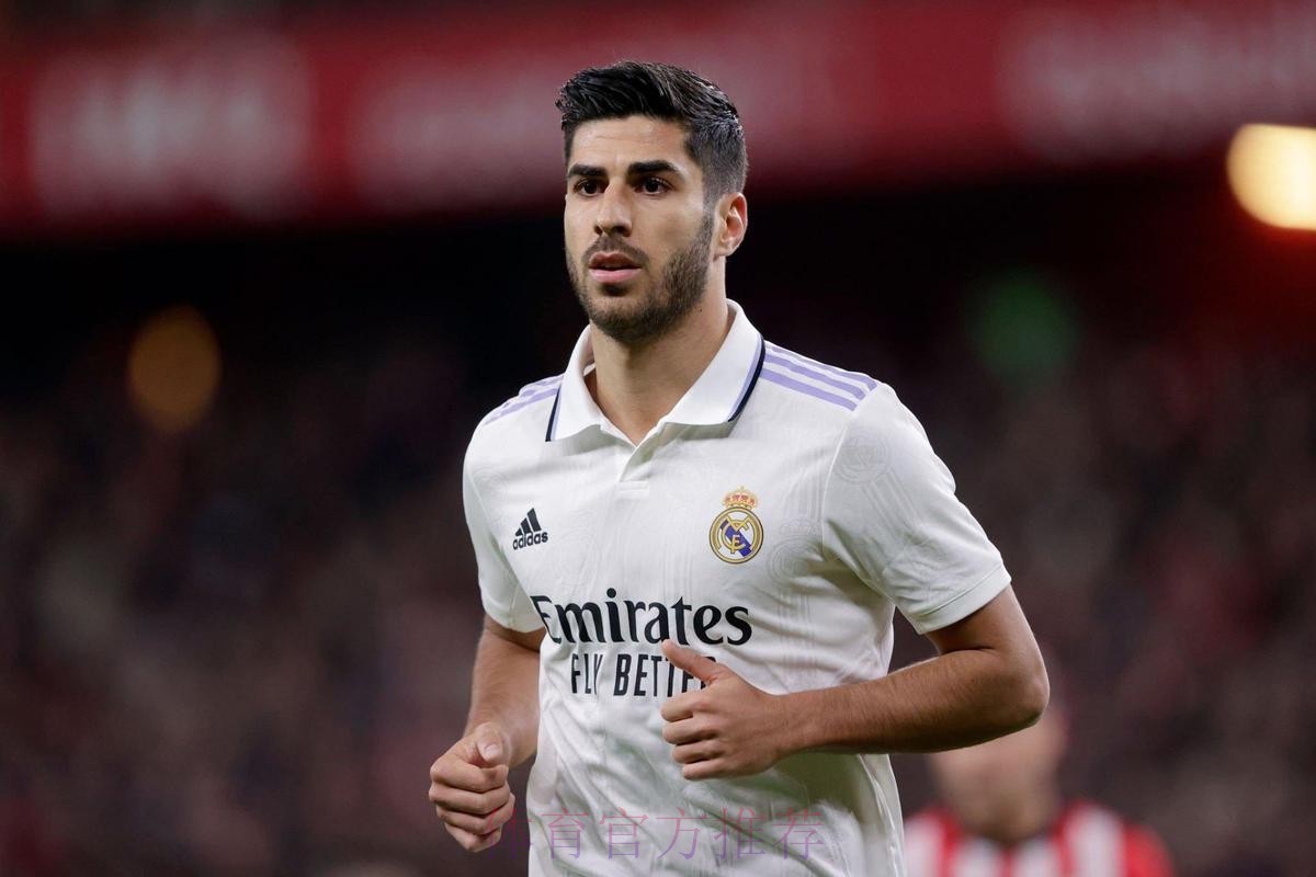 每体谈论阿森西奥的处境变化:已是皇马第四中卫 每体谈论阿森西奥的处境变化:已是皇马第四中卫